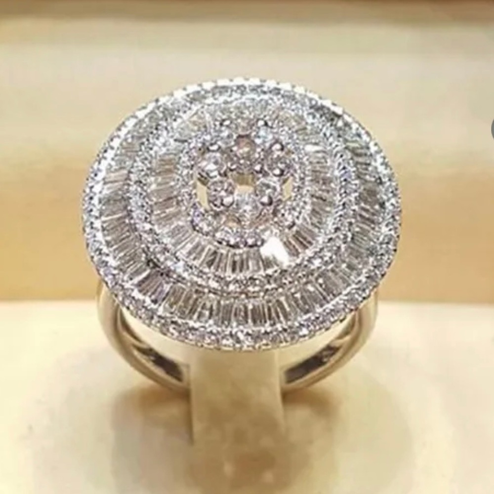 Creative Fashion Ring